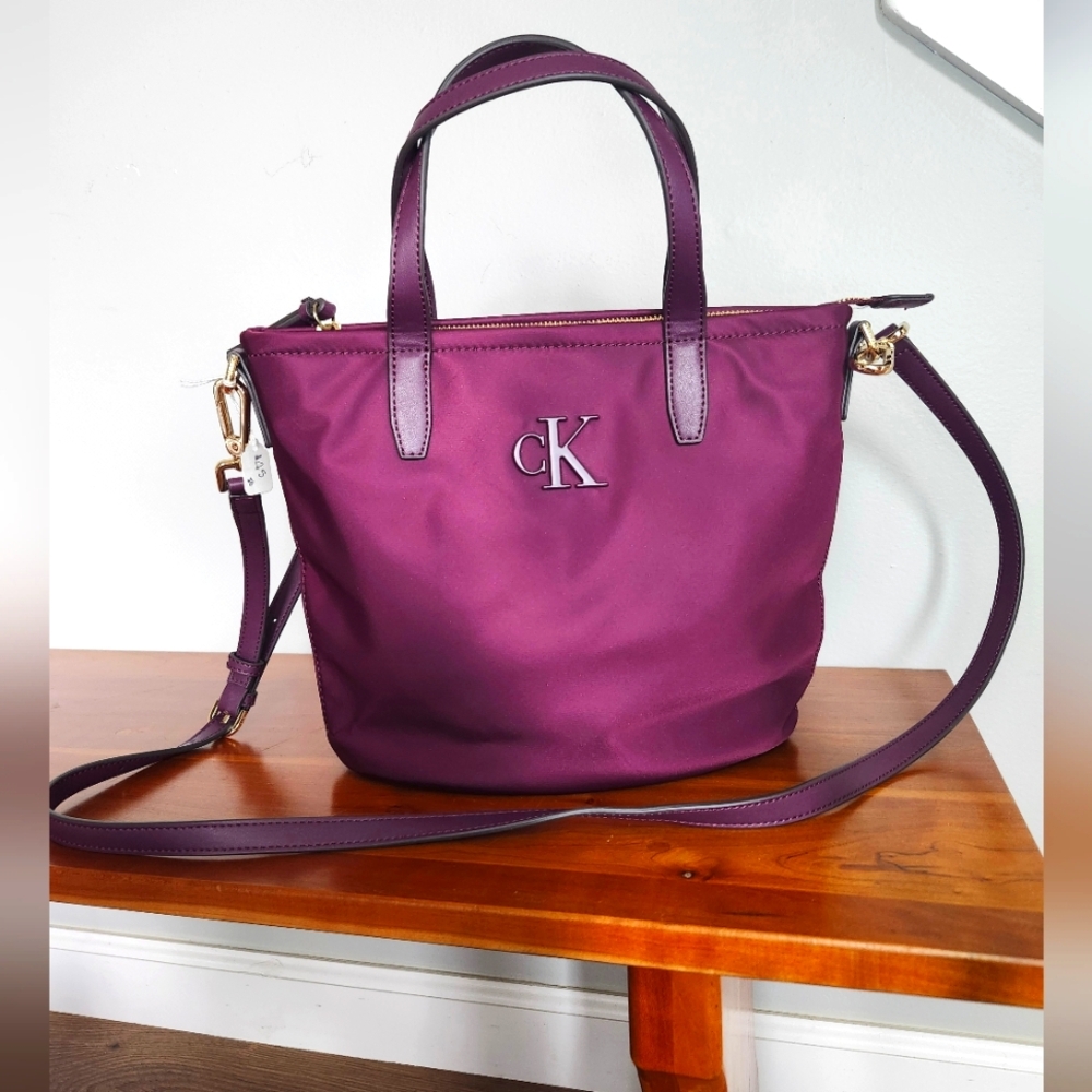 Calvin Klein Purple Shoulder Bag with Structured Design